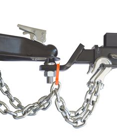 a pair of chains are attached to the back of a truck