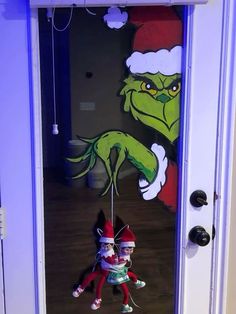 Elf On The Shelf Phases Of The Moon, Wicked Elf On The Shelf, Elf On The Shelf Nightmare Before Christmas, Elf On The Shelf Streamer Ideas, Elf On The Shelf With Grinch, Snoop Dog Elf On The Shelf, Elf And Grinch Ideas, Elf On The Shelf Grinch Ideas, Elf Trap