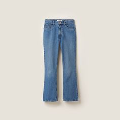 Washed denim Slim fit High-rise waist Zipper fly with button Contrasting top-stitching Rounded front pockets Back patch pockets Ironed crease Embroidered logo Classic Blue Cropped Flare Jeans, Classic Blue Cropped Leg Flare Jeans, Miu Miu Fitted Casual Bottoms, Casual Miu Miu Bottoms With Pockets, Casual Fitted Miu Miu Bottoms, Miu Miu Spring Bottoms With Pockets, Spring Casual Miu Miu Bottoms, Casual Miu Miu Bottoms For Spring, Miu Miu Spring Workwear Bottoms