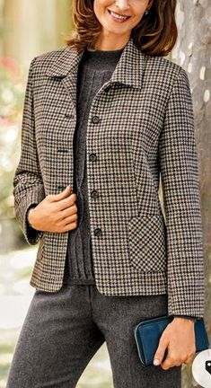 Tweed Fashion, Jacket Dresses, Plus Size Workwear, Women Blouses Fashion, Blazer Jackets For Women, Coat Women Fashion, Office Outfits Women, A Jacket, Fashion Hacks Clothes