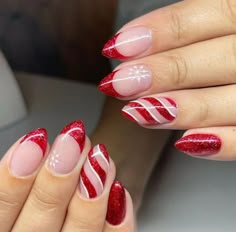 Red Fingernails, Cutesy Nails, Press On Nail Kit, Christmas Press On Nails, Candy Cane Nails, Red Christmas Nails, Handmade Candy, Cute Christmas Nails