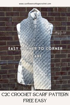 the crochet scarf pattern is easy to make