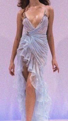 90s Runway Fashion, Thierry Mugler, Mode Vintage, A Dress