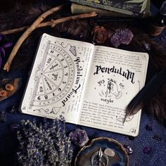 Grimoire Ideas, Grimoire Book, Book Of Shadow, Witch Spell Book, Witch Books, Bullet Journal Art, Journal Aesthetic, Spells Witchcraft, Bullet Journal Inspo