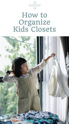 Tired of the mess in your kids’ closets? This comprehensive guide shows you how to organize their clothes without losing your mind. Say goodbye to the clutter and hello to easy mornings! Organize Kids Books, Diy Kids Room Organization, Organization Ideas For School, Kids Room Organization Ideas, Organizing Kids Books