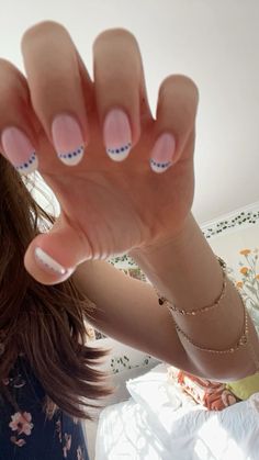 Simple French Tip Design Nails, Summer 24 Nail Ideas, Cute Simple Nails Natural, Nail Idea Natural Nails, Blue Nails Easy Design, Simple Summer Nail Inspo Short Almond, Cute Short Tip Nails, Cute Easy French Tip Nails, No Acrylic Nail Designs