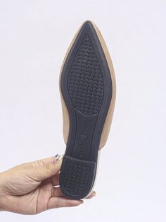 Pattern Type:Plain \nColor:Beige \nSize Fit:One Size Smaller \nUpper Material:PU Leather \nLining Material:PU Leather \nInsole Material:PU Leather \nOutsole Material:Rubber \n Mules Shoes Flat, Flat Shoes For Women, Mule Shoes, Women Flats, Flat Mules, Shoes For Women, Mules Shoes, Flat Shoes, Womens Flats