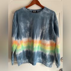 New Woman’s Tie Dye Sweatshirt. 2xl Lightweight I Feel That The Sweatshirt Runs A Little Small As I Prefer A Sweatshirt To Be Big And Baggy, This Sweatshirt Is A Little Snug For My Taste. Measurements Are Pictured And Approximate. Underarm To Underarm Is Approximately 23”. Length From Mid Shoulder To Bottom Hem Is Approximately 24”. Please Message Me If You Have Any Questions. Bff Sweatshirts, Green Bay Packers Sweatshirt, Packers Sweatshirt, Pink Cropped Hoodie, Cowl Pullover, Lululemon Hoodie, Tie Dye Diy, Dye Sweatshirt, Pink Crewneck