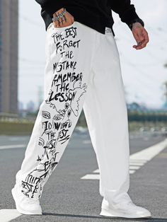 Blanco  Collar  Mezclilla Figuras,Letras Pierna recta Embellished No-Elástico Printed Jeans Mens, White Jeans Outfit Men, Stylish Jeans For Men, Hip Hop Cargo Pants, Mens Glasses Fashion, African Wear Styles For Men, White Jeans Men, Hype Clothing, Modern Streetwear