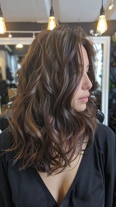 25 Hot Hair Colors for Your Summer Transformation Natural Babylights Brunette, Warm Babylights, Babylights On Dark Hair, Babylights Brunette, Brunette Hair Color With Highlights, Hair Color Inspiration, Baby Highlights, Platinum Blonde Hair Color, Hot Hair Colors