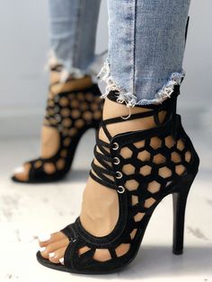 High Heels Classy, Best High Heels, Womens Black Booties, Studded Heels, Heels Classy, High Heels Sandals, Adidas Nmd, Black High Heels