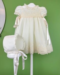 YoYo Boutique Baptism Cristina Dress with Bonnet Spanish Fashion, First Communion Dresses, Baptism Dress, Communion Dresses, Christening Gowns, First Communion, Newborn Outfits, Christening, Final Sale