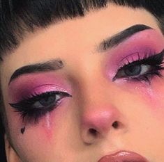 Maquillage Goth, Rosa Make-up, Teknik Makeup, Soft Girl Makeup, Egirl Makeup, Drag Make-up, Alternative Makeup