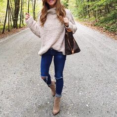 brighton the day styling free people turtleneck sweater, jeans, booties, louis vuitton neverfull Sweater Tucked Into Jeans, Easy Autumn Outfits, Fall Outfits For Moms, Outfits For Moms, Sweater Jeans, Simple Fall Outfits, Adorable Outfits, Style Goals, Tan Sweater