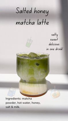 Matcha latte Best Matcha Drinks, Yummy Matcha Drink Recipes, Matcha Drinks, Different Matcha Drinks, Matcha Recipes, Best Iced Matcha Latte Recipe, Flavored Matcha Latte, Matcha Drink Recipes, Matcha Cafe