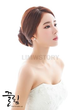 Korean Bride Makeup, Korean Bridal Makeup, Korean Wedding Hair, Korean Wedding Makeup, Asian Wedding Makeup, Asian Bridal Hair, Bridal Makeup Tips, Wedding Hairstyles And Makeup, Asian Bridal Makeup