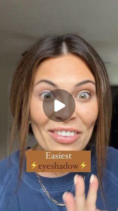 Makeup Tutorial For Beginners Eye Shadow, 2 Shades Eyeshadow Look, Simple Eye Shadow For Brown Eyes, Eye Shadow Easy Tutorial, Eyeshadow To Brighten Eyes, Eye Shadow Color For Brown Eyes, Simple Natural Eye Makeup For Brown Eyes, One Eye Shadow Look, Neutral Eye Shadowing Tutorial