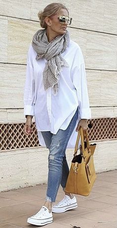 Stylish Outfits For Women Over 50, Home Wear Women Casual, Homewear Fashion, Over 50 Womens Fashion, Casual Work Outfits, 가을 패션, Style Mistakes, Fashion Over 50, White Shirt