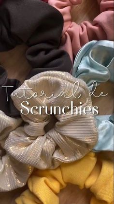 Tutorial exprés de scrunchies ✨🧚🏻‍♀️ #costura #sewing #tutorial #scrunchiesTutorial exprés de scrunchies ✨🧚🏻‍♀️ #costura #sewing #tutorial #scrunchies Diy Scrunchies Tutorials, Scrunchies Tutorial, Sewing Patterns, Sewing, Pattern