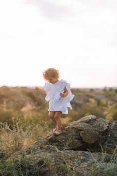 Lace Romper Baby, Birthday Boho, Baby Lace, Boho Outfit, Boho Romper, Infant Girl, First Birthday Outfits, Lace Romper, Girls Rompers