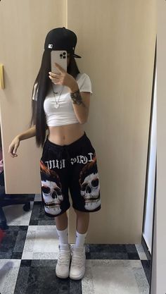 Pakaian Hipster, Smink Inspiration, Tomboy Outfits, Tomboy Style Outfits, Swaggy Outfits, Tomboy Fashion, Fashion Streetwear