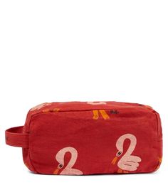 Your little one will love to store their treasures in this Bobo Choses pouch bag. The playful design is made from Pelican printed cotton canvas that will bring joy to their day..Care instructions: hand wash.Closure: zipper fastening.Made in Spain.Material: 100% cotton.Height 13,5cm-5.5'.Width 20cm-8'.Depth 12cm-4.5' Rectangular Cotton Travel Cosmetic Bag, Rectangular Cotton Pencil Case As Gift, Rectangular Cotton Pencil Case As A Gift, Rectangular Cotton Cosmetic Bag For Daily Use, Canvas Pouch Cosmetic Bag For Gift, Canvas Cosmetic Pouch As Gift, Playful Cotton Rectangular Bag, Playful Cotton Rectangular Bags, Playful Rectangular Cotton Bag