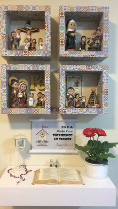 Organising Ideas, Family Altar, Mary Pictures, Jesus And Mary Pictures, Home Altar, Walls Room