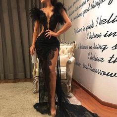 Black Mermaid Split Evening Dresses 2024 Sexy Women Formal Party Night Elegant V-Neck Lace Feather Evening Dress Short Classy, Black Evening Dress Short Classy, Evening Dress Short, Black Lace Evening Dress, Long Black Evening Dress, Black Evening Dress, Black Mermaid, فستان سهرة, Black Evening Dresses