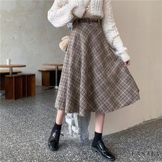 Lasaky - Vintage Plaid High-Waisted Wool Midi Skirt in Color Block Design Beige Winter Midi Skirt, High Waist Beige Skirt For Winter, High Waist Pleated Skirt For Winter, Non-stretch Winter Midi Skirt, Brown High-waist Winter Skirt, Wool Midi Skirt, Umbrella Skirt, Skirts Midi High Waisted, Knit Midi Skirt