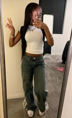 Fly Outfit, Fasion Outfits, Outfit Inspo Casual, Cute Lazy Day Outfits, Cute Lazy Outfits, Mia 3, Cute Swag Outfits, Simple Trendy Outfits, Cute Everyday Outfits