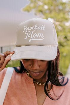 -Fun screen print lettering " Baseball Mom " -Seamless foam front panel with breathable mesh backing -Adjustable snap closure Baseball Mom Trucker Hat, Baseball Mom Hat, Print Lettering, Mom Hat, Mom Hats, Baseball Mom, Women Clothing Boutique, Online Womens Clothing, Screen Print