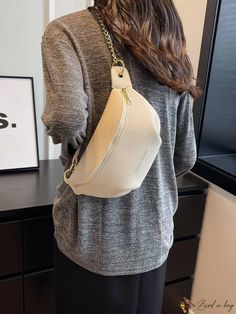 BirdinBag - Stylish Adjustable-Strap Litchi Embossed Bum Bag with Small Zipper - Fashionable and Functional Bag With Zipper, Casual Belt, Waist Bags, Word Wrap, Bum Bag, White Patterns, Sling Bag, Chain Styles, Emboss