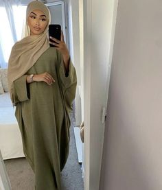 Jummah Outfit, Dresses Vacation, Modest Summer Fashion, Popular Clothing Styles, Hijab Style Tutorial