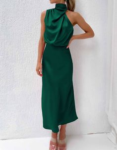 Enjoy standout style in any season with this Solid-color Semi-tall Collar Satin Sleeveless Party Long Dress, featuring a semi-tall neck, high waist, and a pencil hem shape. Crafted from Polyester and with a slight-stretch fabric, this elegant and casual dress is finished with a zipper closure for a secure fit. Available in Almond, Green, Red, and Black. Color: Almond,Green,Red,BlackStyle: Cute,Casual,Elegant,PartyPattern Type: Solid-color,PlainDetails: ZipperType: BodyconNeckline: Semi-tall Neck Vestidos Boho, Elegant Midi Dresses, Elegant Lady, فستان سهرة, Solid Color Dress, High Quality Dress, Gala Dresses, Fashion Elegant, Evening Attire