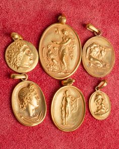 A new batch of solid 18K gold pendants is now available in the Ready to Wear collection. They include several depictions of Apollo, Cupid, the Minotaur, and Hebe. Minimal Clothes, Gold Necklace For Men, Money Collection, Coin Art, Gold Pendants, Ancient Jewelry, Ready To Wear Collection, Jewelry Photography