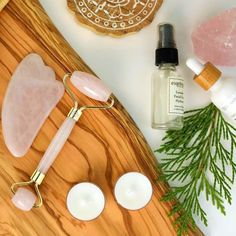 Gua Sha Facial, Spa Night, Spa Day At Home, Diy Spa, Jade Roller, Face Roller, 1 Rose, Gua Sha, Home Spa