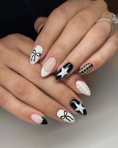 Country Concert Nails Ideas Simple, Zach Bryan Nails, Country Concert Nails Ideas, Country Nails Design, Country Concert Nails, College Nails, Paznokcie Hello Kitty, Concert Nails, Teen Nails