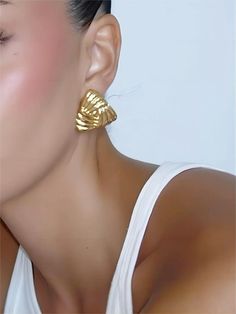 #jewelry #jewelrytips #jewelrybusiness #quickdelivery #womenownedbusiness #fashionnova #hot#elegant#latest #goldearrings#earrings Jewelry Mood Board, Modern Gold Jewelry, Minimalist Accessories, Geometric Studs, Bold Accessories, Chic Earrings, Stylish Bracelet, Boho Accessories, Layered Jewelry