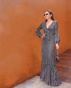 Black Outfits Dress, Outfits Dress Party, Dresses Hijab, Outfits Dress, Black Outfits, Classy Dress Outfits, African Print Dresses, Latest African Fashion Dresses, Striped Maxi