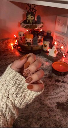 Fall Style Nails Short, Sns Nails With Tips Fall, Orange Fall Gel Nails, Autumn Nails Fall Simple, No Chip Nails Designs Fall, Sns Thanksgiving Nails, Shiny Fall Nails, Nails For Rust Color Dress, November Nails Fall Short Almond