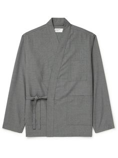 Find UNIVERSAL WORKS Kyoto Twill Jacket M on Editorialist. Universal Works' 'Kyoto' jacket has a collarless, tie-fastening profile that pays tribute to traditional Japanese workwear. It's tailored from twill that's almost as fine as shirting, so it feels loose and airy despite its mid-weight. We have the matching trousers, so you can style it as a set. Japanese Workwear, Japanese Shirt, Collarless Jacket, Mens Workwear, Twill Jacket, Wardrobe Edit, Universal Works, Jacket For Men, Suede Jacket