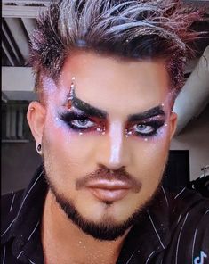 Male Pride Makeup, Mens Pride Makeup, Men In Drag, Drag King Makeup Ideas, Drag Kings, Masc Drag Makeup, Drag King Makeup Tutorial, Adam Lambert Makeup