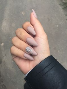 White Gel Nails, Matte Nail Art, Nails 2018, Nude Nail Designs, Easy Nails, Nailed It, Perfect Nails, Nude Nails