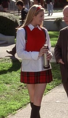 Cher Outfits, Clueless Fashion, 90s Inspired Outfits, Clueless Outfits, Look Retro, Outfit 90s, 90s Fashion Outfits, Movies Outfit, 90s Outfit