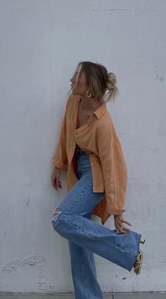 Shop our Influencers' top picks on Amazon Sandal Tali, Looks Pinterest, Outfit Jeans, Cooler Look, Moda Vintage, Mode Inspo, Outfit Inspo Fall