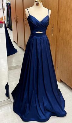 Dark Blue Prom Dress Simple, Prom Dresses V Neck, Satin Long Prom Dress, Navy Blue Formal Dress, Matric Dance, Prom Inspo, Royal Blue Prom Dresses, Blue Dress Formal, Corset Bodice