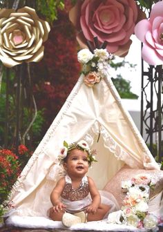 Boho Glam 1st Birthday | CatchMyParty.com More Boho Glam Birthday, Macrame Birthday, Boho Party Ideas, Glam Birthday Party Ideas, Glam Birthday Party, Lace Teepee, Glam Birthday, Birthday Boho