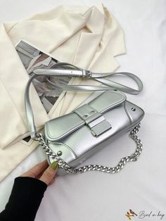 BirdinBag - Adjustable Shoulder Strap Metallic Glossy Avant-garde Underarm Bag Silver Bag, Silver Bags, Chain Pattern, Envelope Bag, Plain Style, Underarm Bag, Style Minimalist, Polyester Material, Pu Leather