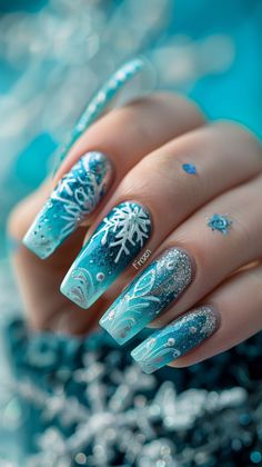 Frozen Nail Design Idea 90s Nails, Disney Nail Designs, Gold Nail Polish, French Tip Nail Designs, Elegant Nail Designs