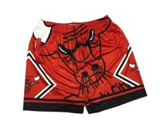 Chicago Bulls Big Face Shorts Red Hardwood Classics M&N. Keep comfortable and look shape when you go in for a layup or watch the Chicago Bulls games. This Chicago Bulls Big Face Shorts Red will help you achieve that goal effortlessly. Nba Basketball Shorts, Sporty Outfits Men, Nike Fashion Shoes, Bull Logo, Big Face, Chicago Sports, Detroit Pistons, Utah Jazz, Houston Rockets